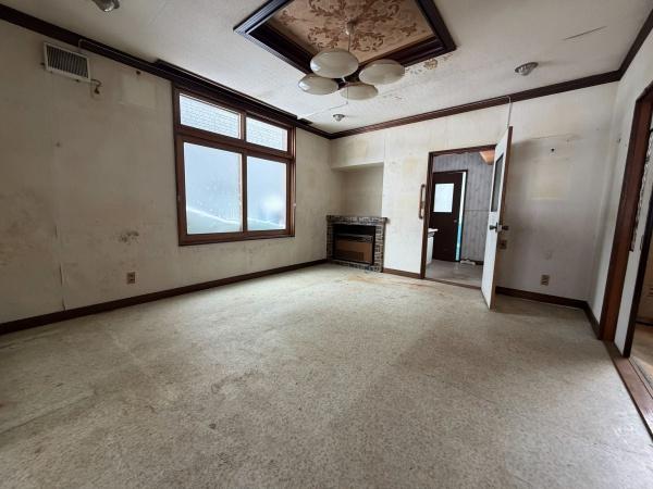 ���r���O -