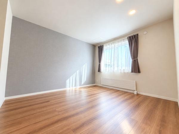 �m�� -